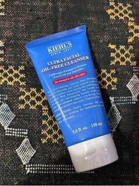 NWT Kiehl's Ultra Facial Oil-Free Cleanser size 150ml